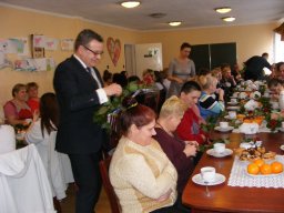 Dzień Kobiet w Domu Pomocy Społecznej w Podzamku 8 marca 2017